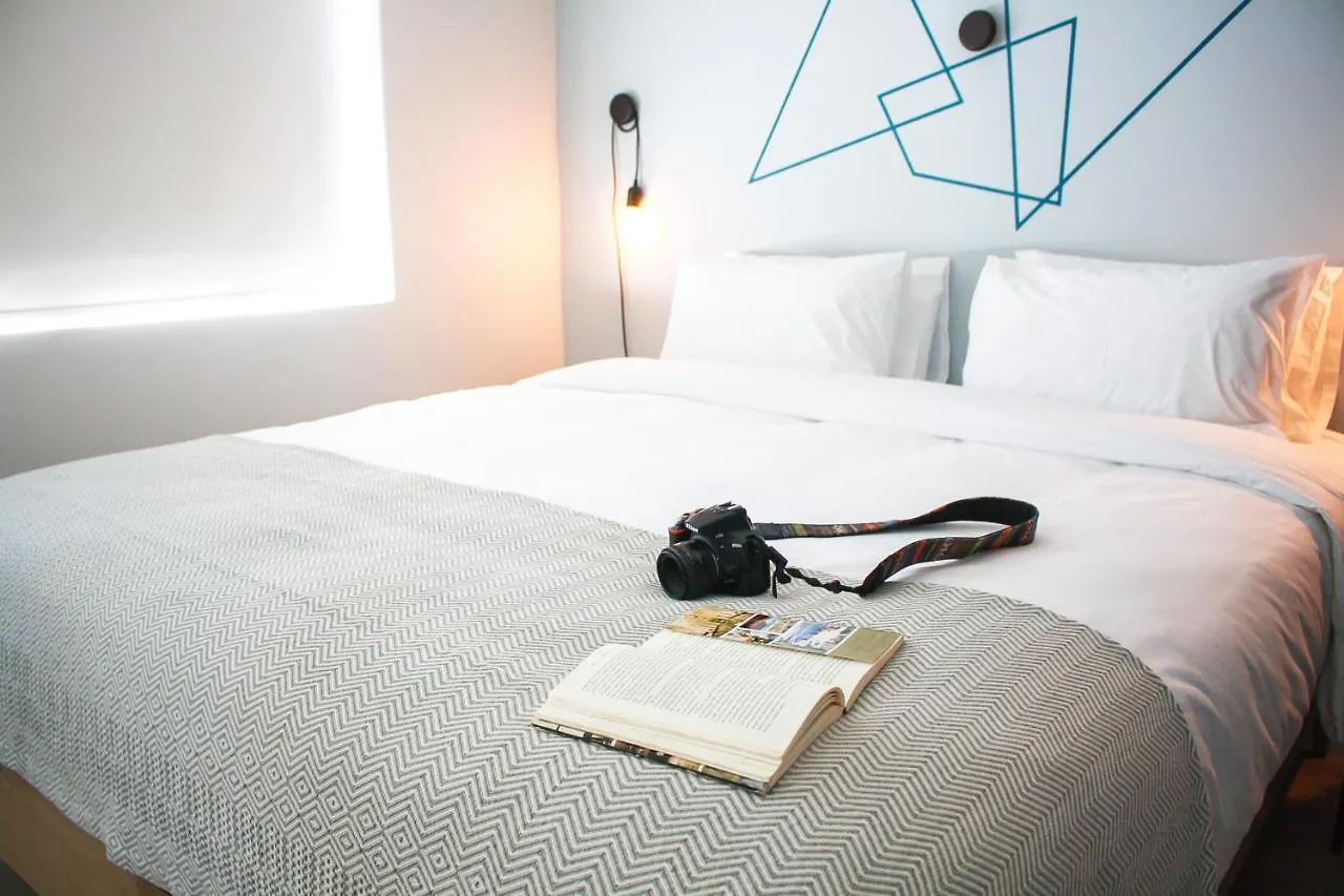 Apartment Curiocity Green Point Cape Town